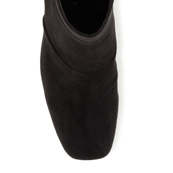 Kenneth Cole Eryc Block-heel Booties, EUC - Picture 3 of 7